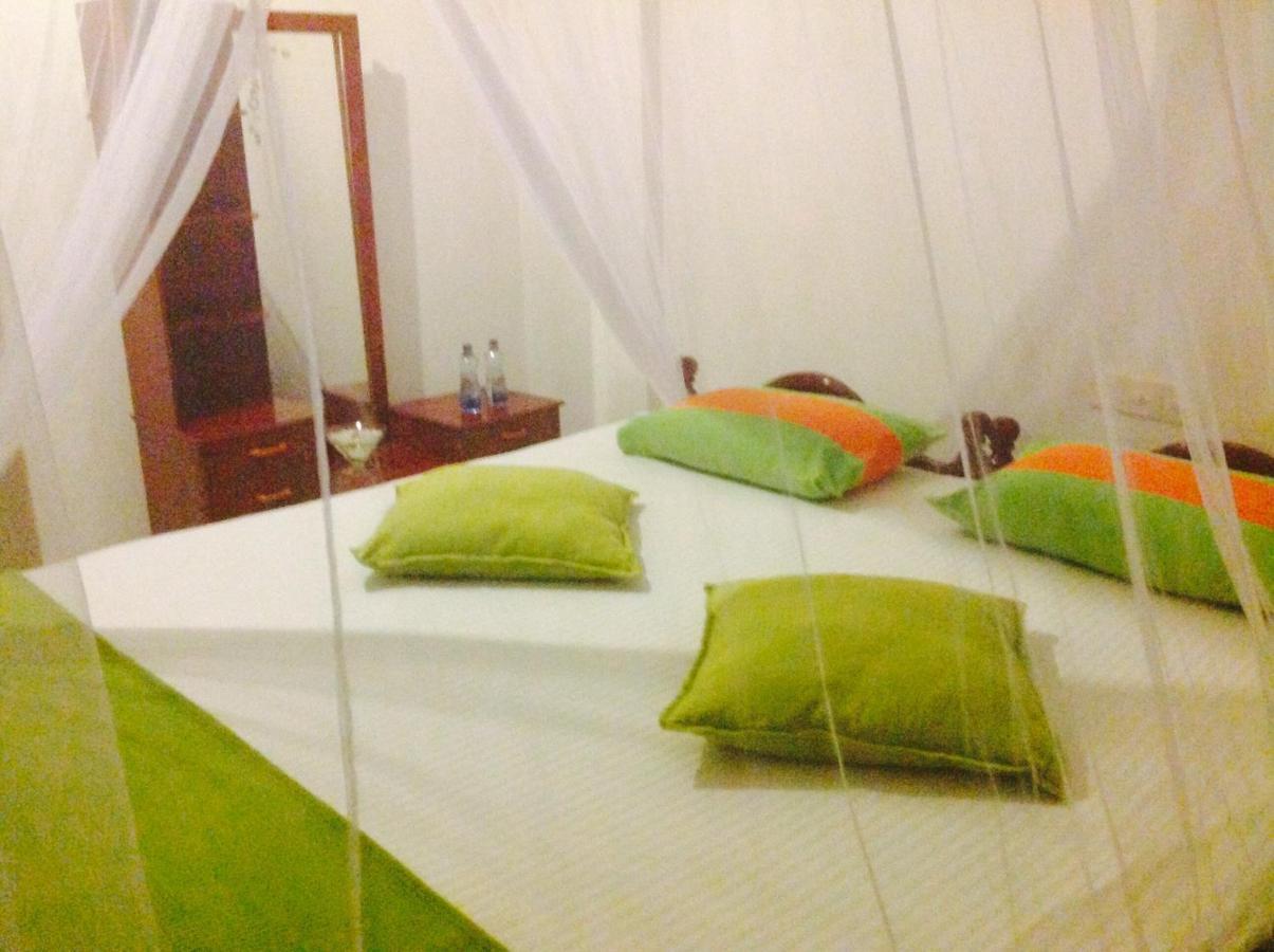 Samans Guesthouse Tangalle Exterior photo